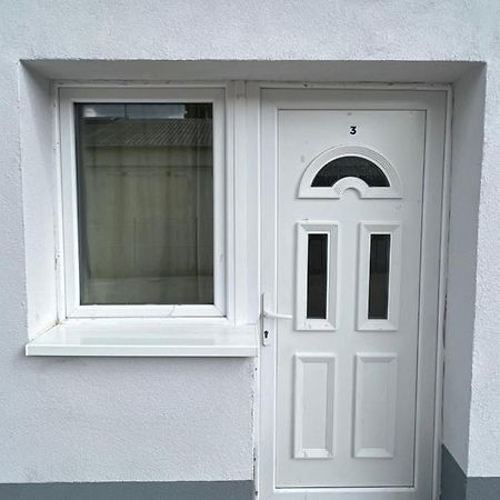 Jó minőségű lakások kiváló közlekedés mellett Budapeste Exterior foto